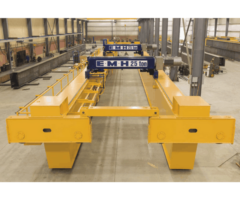 Double girder overhead crane span of 45 m.